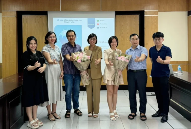 BUỔI TOẠ ĐÀM LÝ THÚ CỦA CÁC CHUYÊN GIA TỪ CÁC CÔNG TY ĐA QUỐC GIA CHO LỚP NCS K29A KTQT