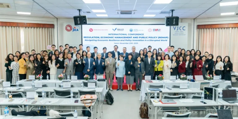 HỘI THẢO KHOA HỌC QUỐC TẾ “ĐIỀU HƯỚNG KHẢ NĂNG CHỐNG CHỊU VÀ CHÍNH SÁCH ĐỔI MỚI KINH TẾ TRONG THẾ GIỚI XÁO TRỘN” (REMAP 2025)