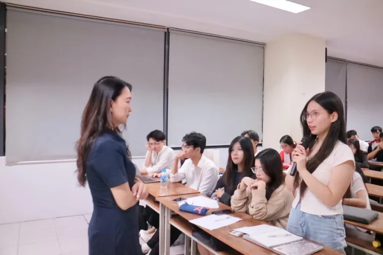 BUỔI CHIA SẺ “CSR TRONG THỰC TIỄN – TỪ DOANH NGHIỆP ĐẾN VAI TRÒ CÁ NHÂN” VỚI DIỄN GIẢ TỪ PWC VIỆT NAM